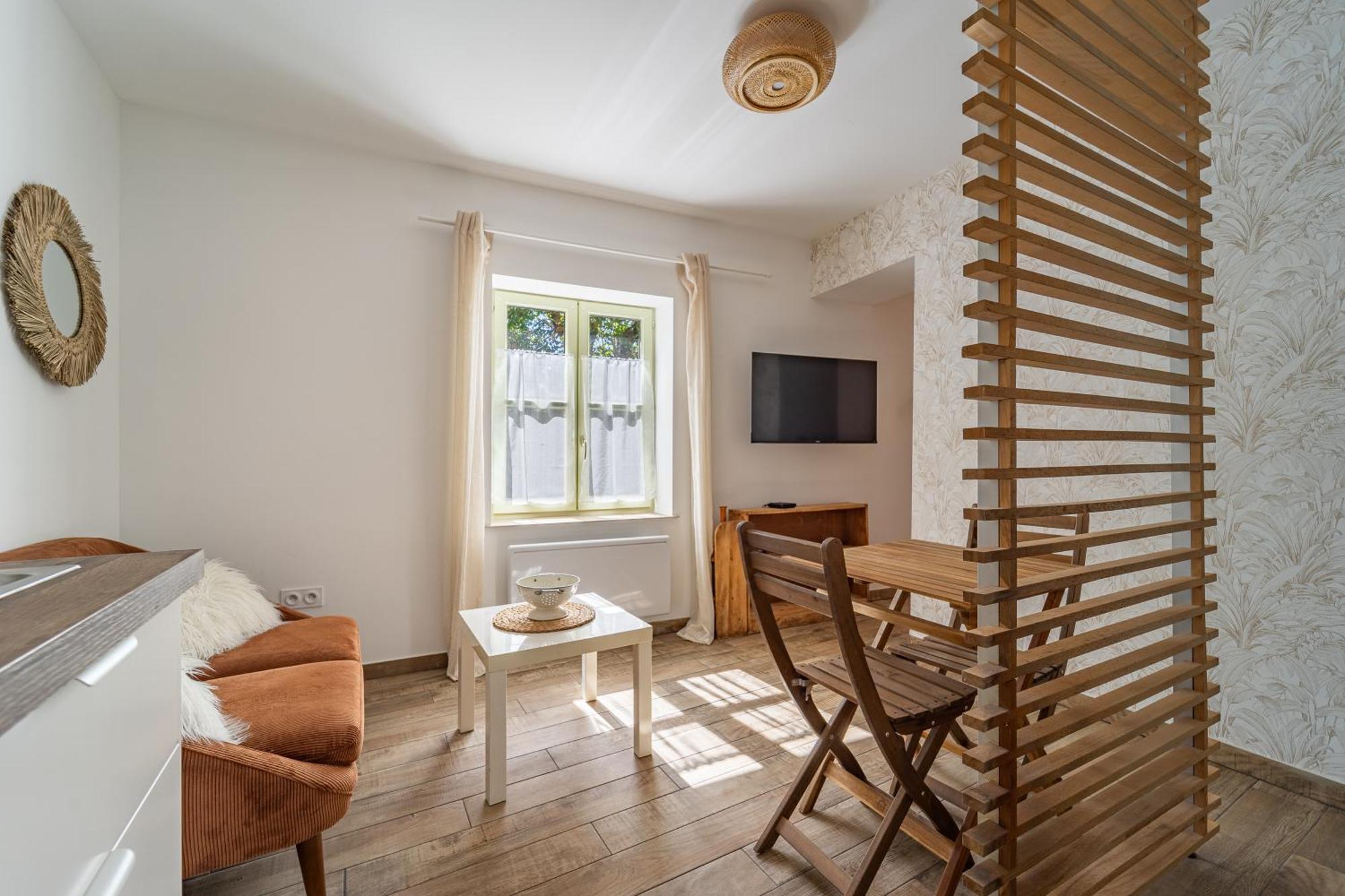 Cosy Room'S Frontonas Exterior foto